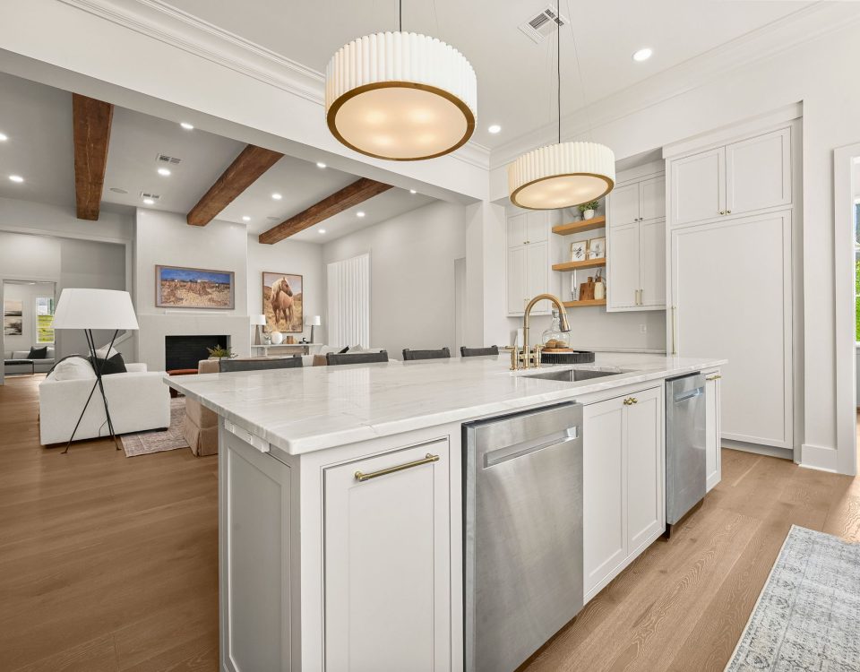 Highland Residence, Gator Millworks Creates Modern Luxury Living at Its Finest